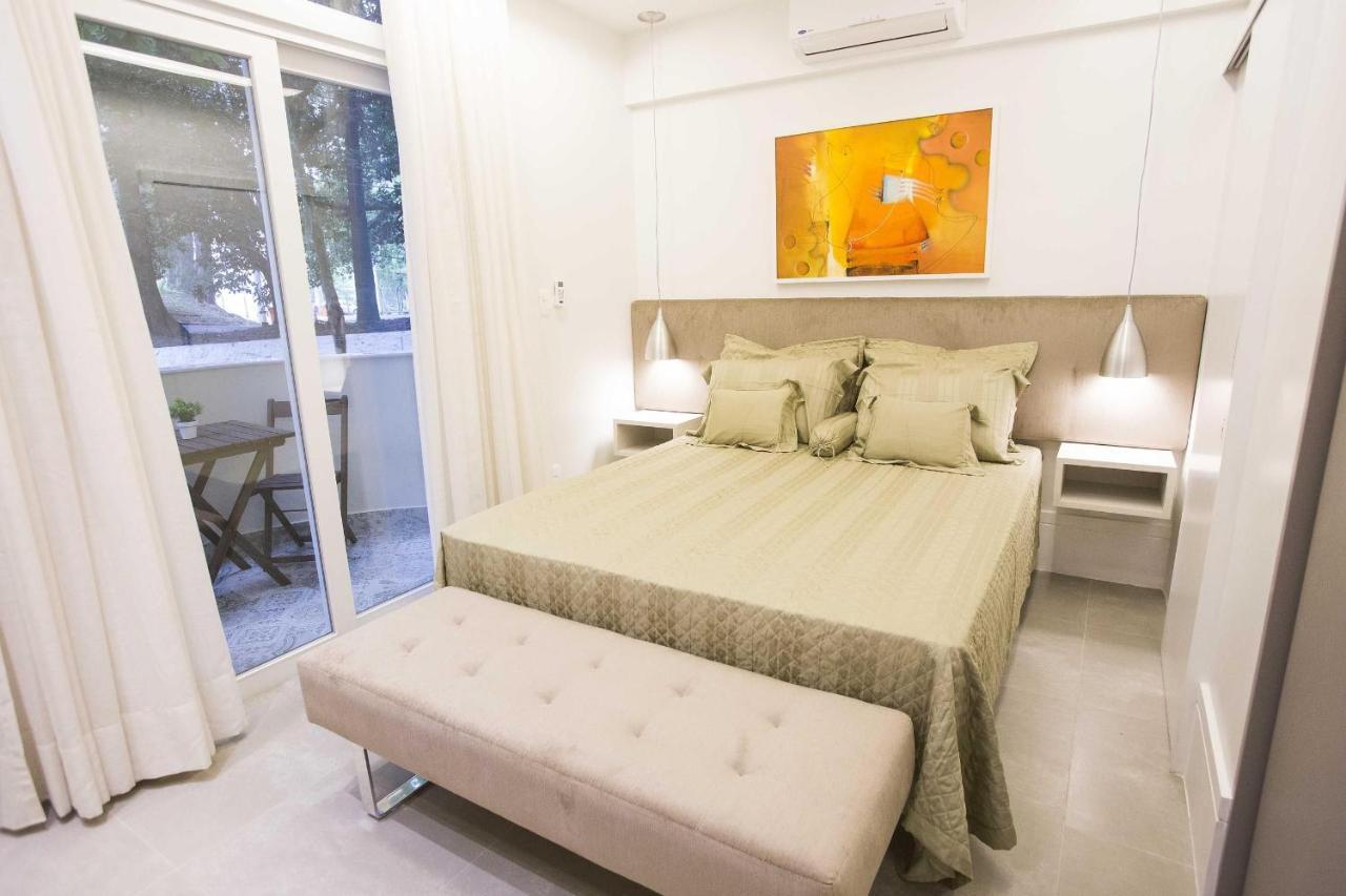 E Sala No Leblon Apartamento